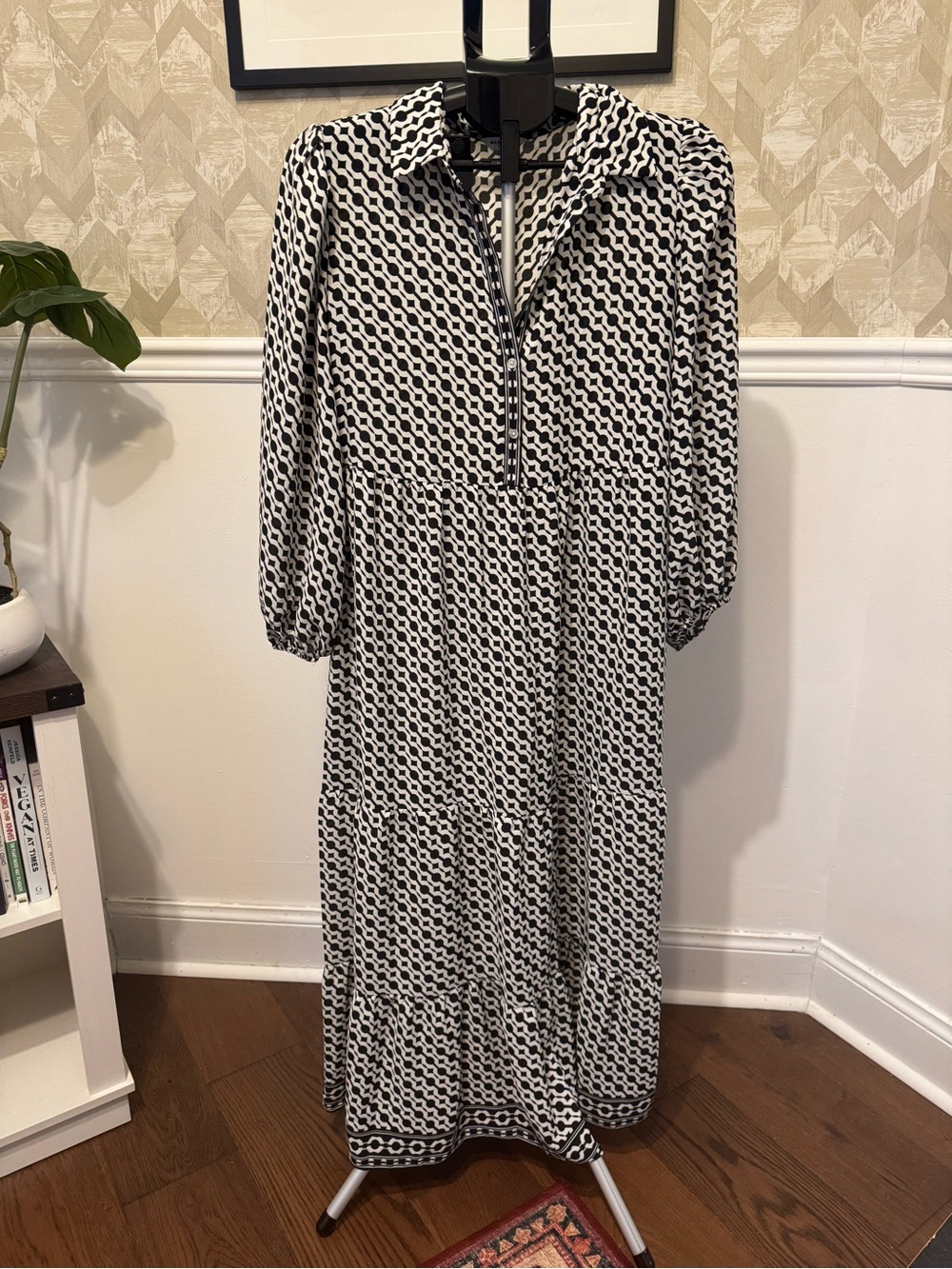 Max Studio Black and White Geometric Collared Maxi Dress